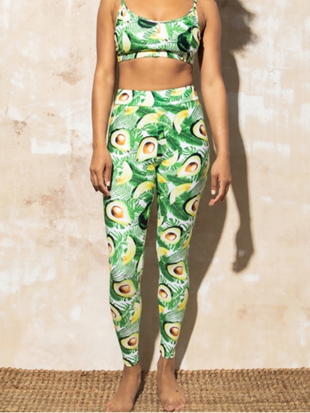 MOTT50 Cheryl Reese Avocado UPF 50 Athletic Top Leggings Set M